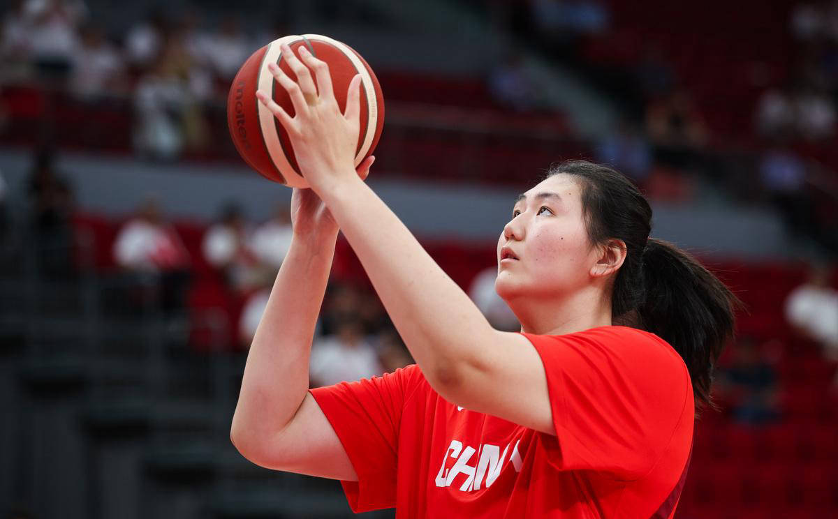 包含32分大胜！张子宇16+4中国女篮热身赛再胜日本的词条